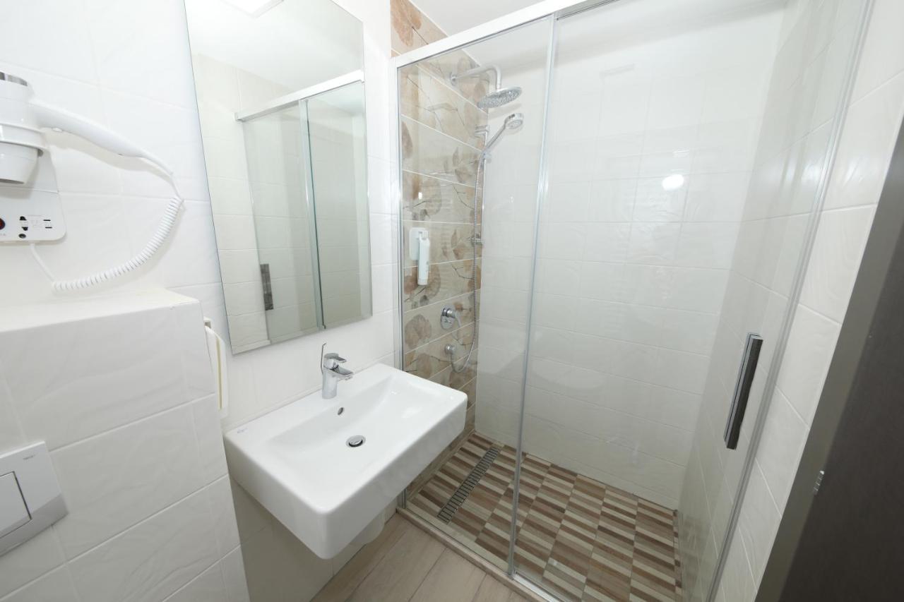 Hotel Delfin Mamaja Zewnętrze zdjęcie