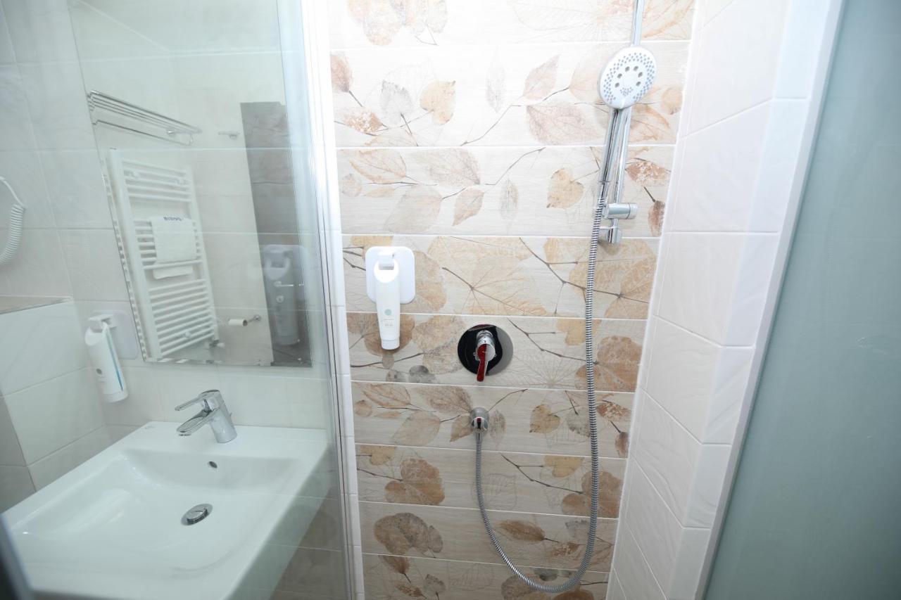 Hotel Delfin Mamaja Zewnętrze zdjęcie