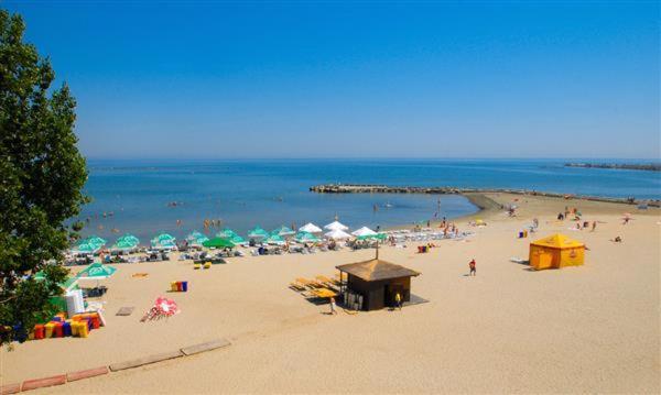 Hotel Delfin Mamaja Zewnętrze zdjęcie