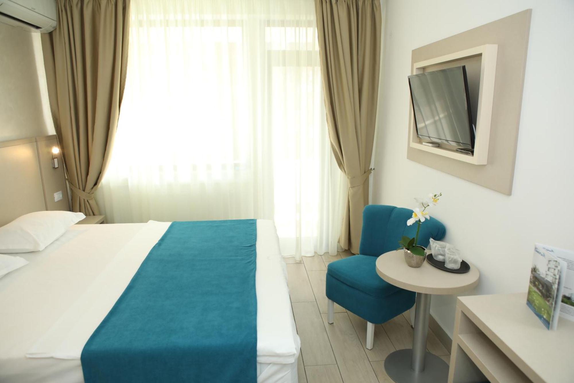 Hotel Delfin Mamaja Zewnętrze zdjęcie